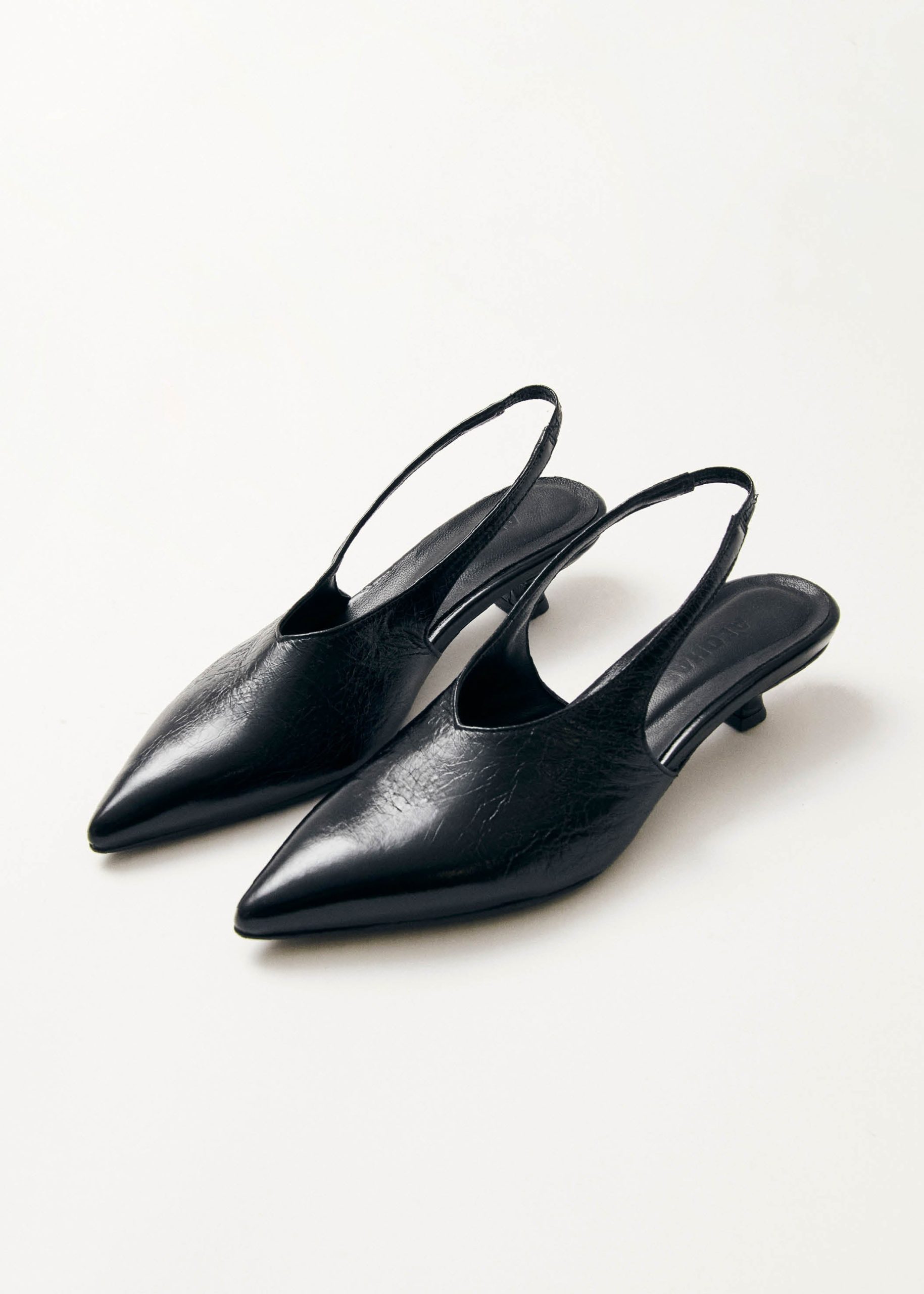 Eros Black Leather Pumps - Image 2