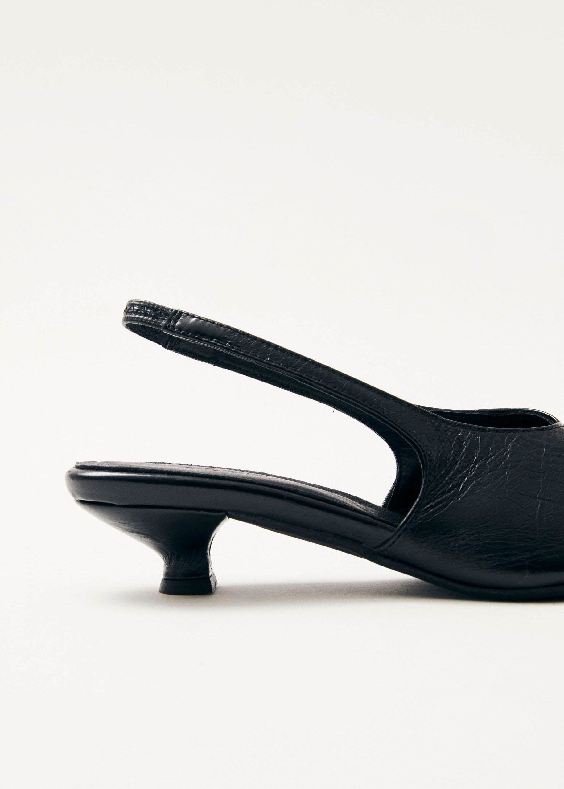 Eros Black Leather Pumps - Image 6